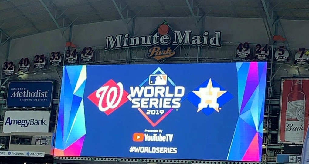 Game 2 World Series The difference a day makes! LaptrinhX / News