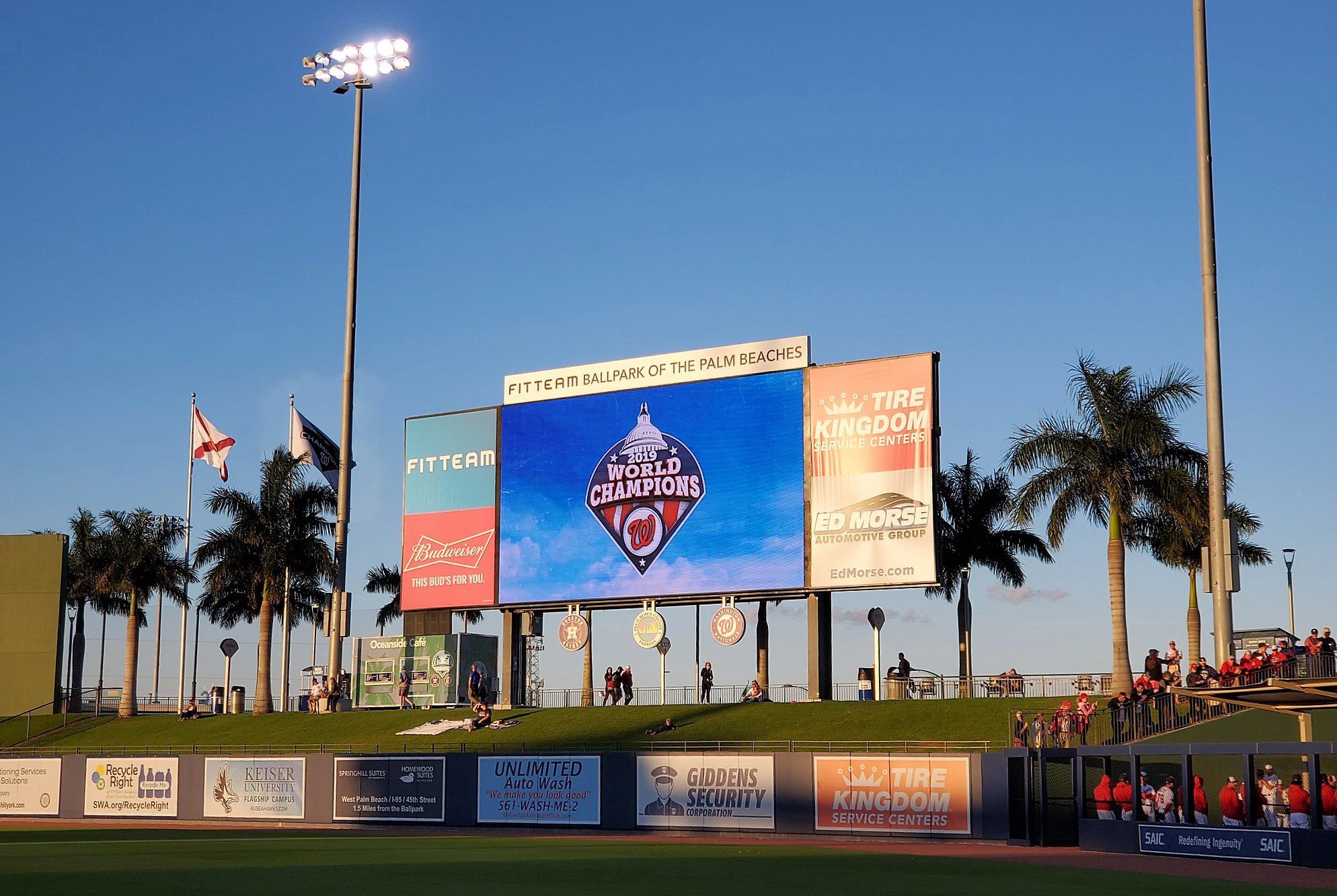 2019 NLDS: Nationals Include Wander Suero, Austin Voth As Part Of